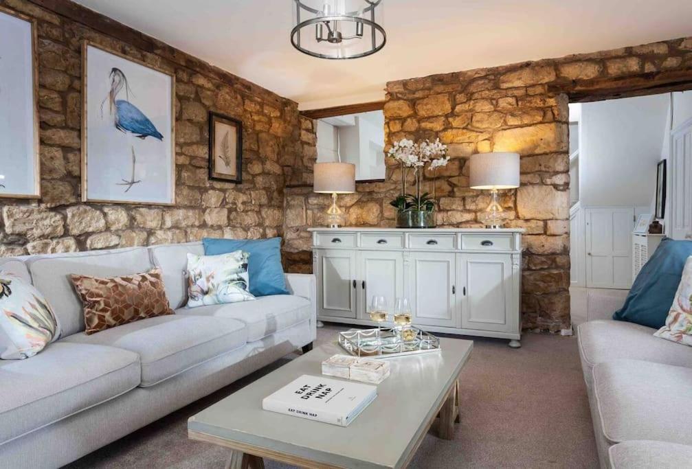 A Beautiful Cotswolds Cottage In Stroud Stroud  Eksteriør billede